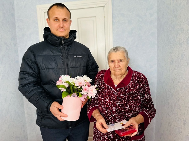Награждение юбилейными медалями в честь 80-летия Победы