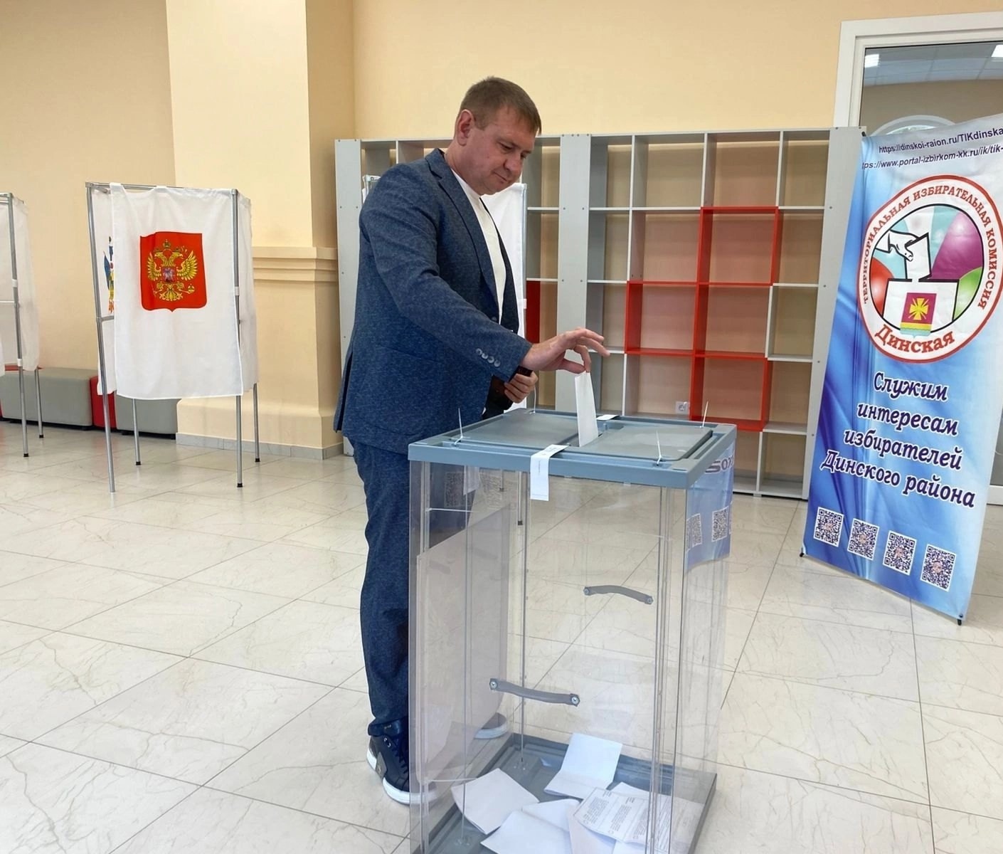 Председатель Совета Новотитаровского сельского поселения принял участие в выборах