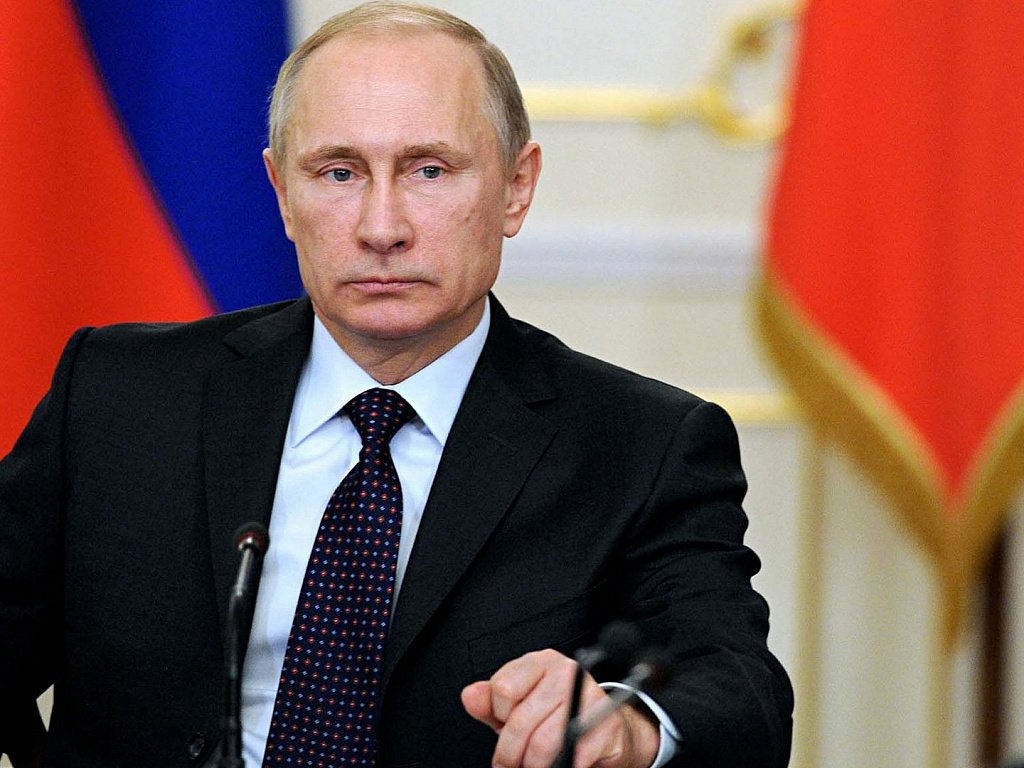 Президент Владимир Путин объявил о переносе парада Победы на Красной площади из-за коронавируса