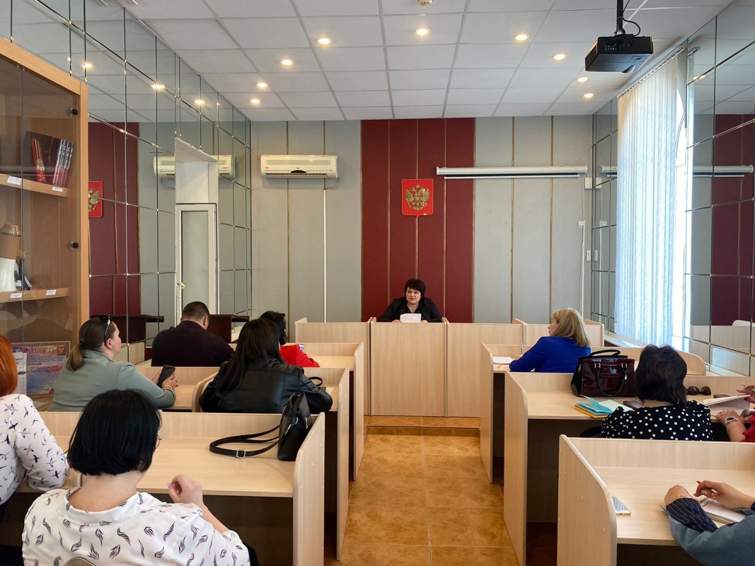 Заседание территориальной комиссии по профилактике правонарушений на территории Новотитаровского сельского поселения № 4.

