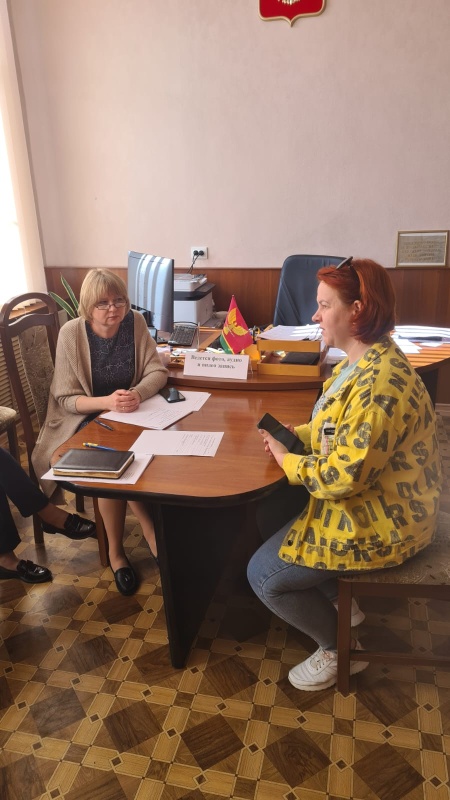 Служба по контракту