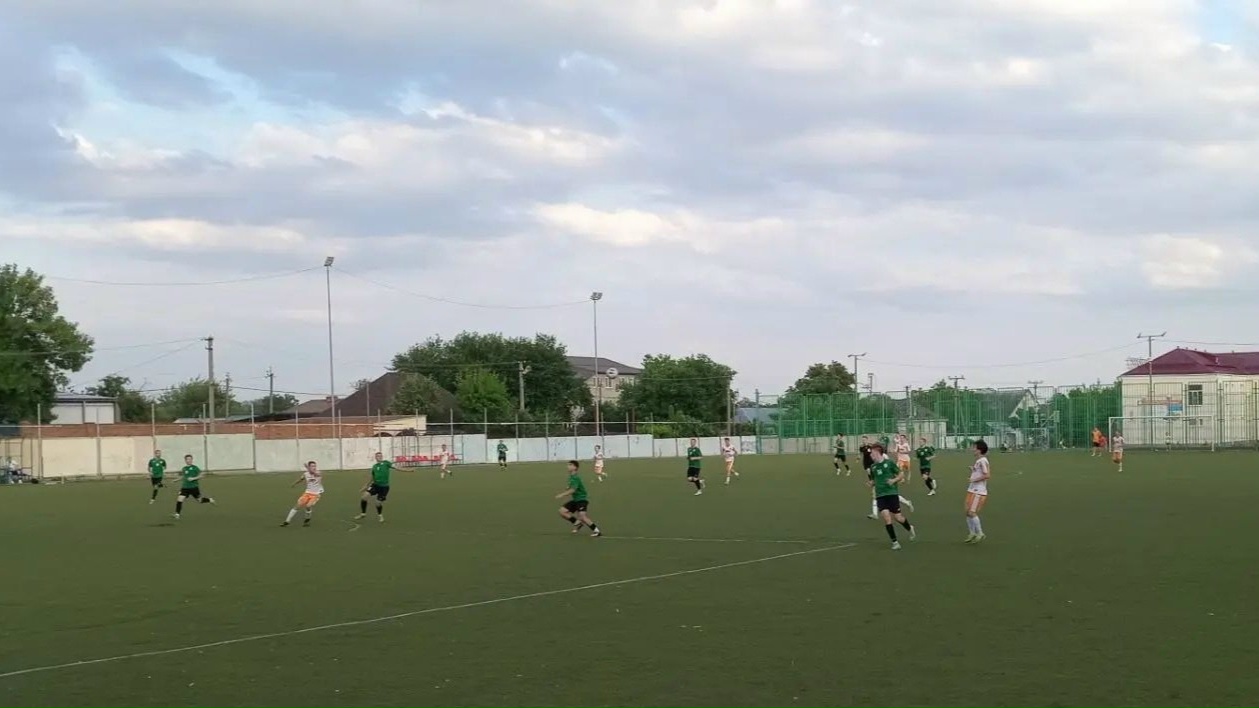 В рамках чемпионата Динского района состоялся футбольный матч
